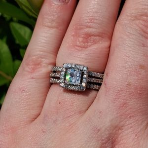 Princess cut engagement ring wedding band guard